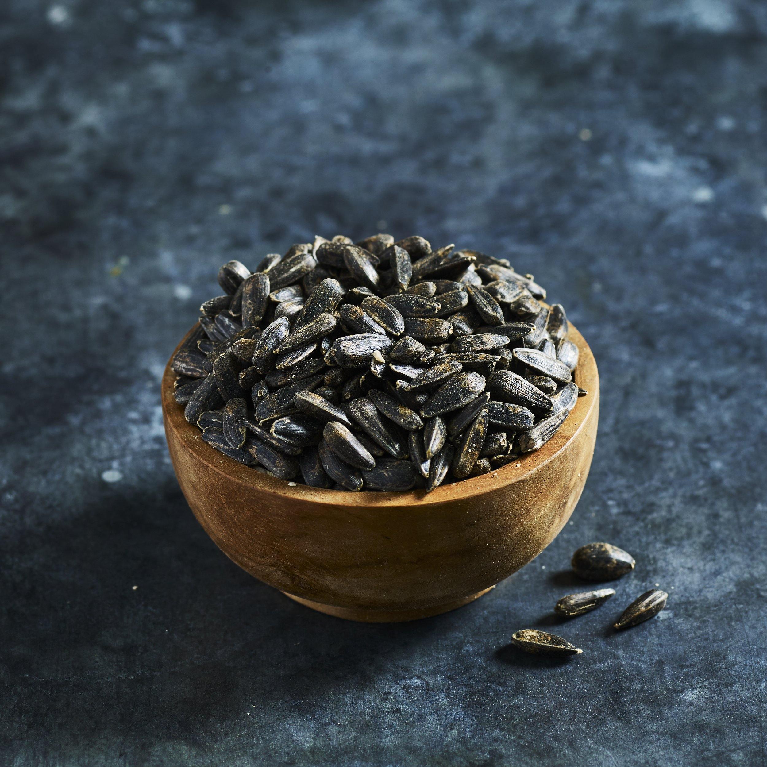 Black Sunflower Seeds - Australian Wheatgrass